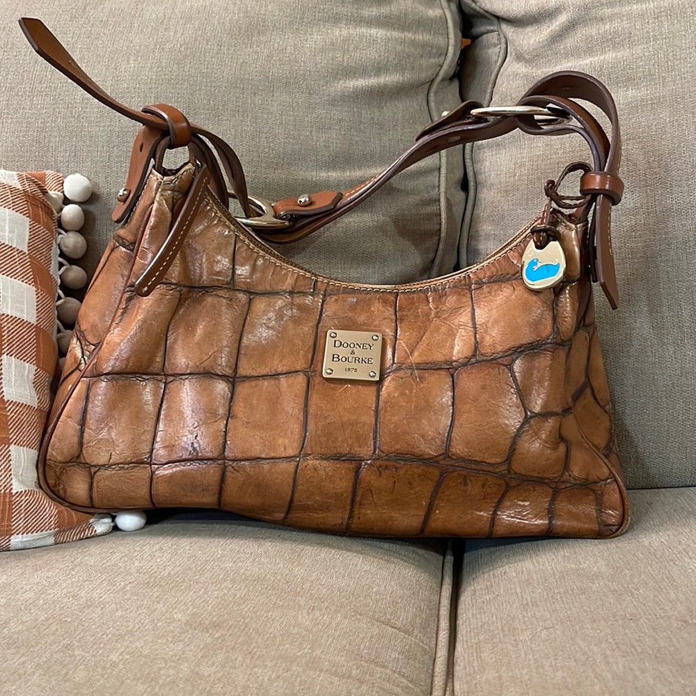 Dooney and bourke shoulder bag